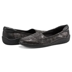Outlet Easy Spirit Gift Slip On Flats BlackMulti